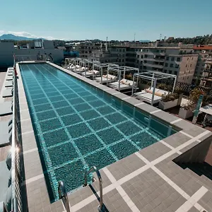 https://the-social-hub-san-sebastian.basquecountryhotels.org